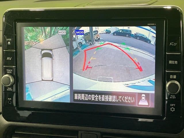 Car thumbnail 4