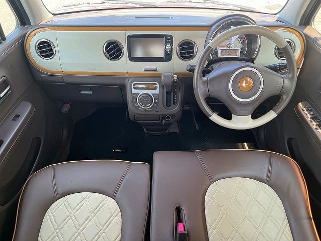 Car thumbnail 2