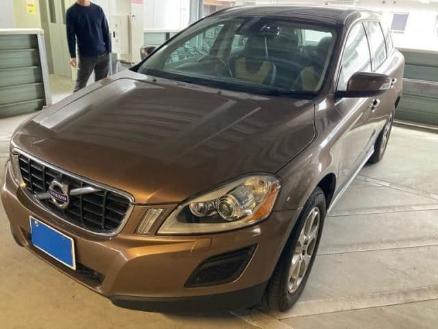 VOLVO