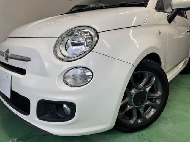 Car thumbnail 2