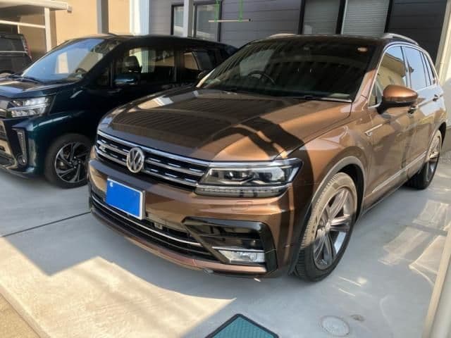 VOLKSWAGEN