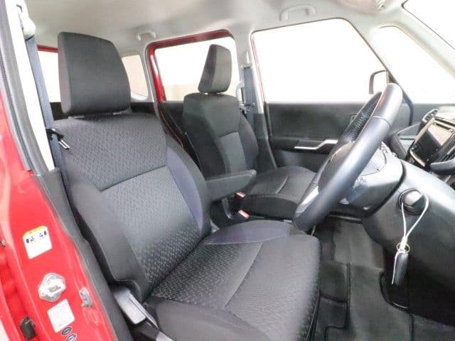 Car thumbnail 4
