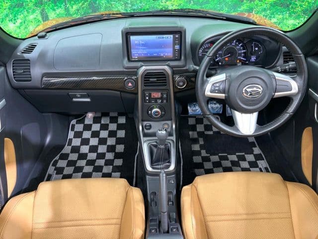 Car thumbnail 2