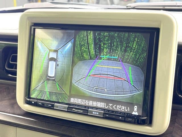Car thumbnail 4