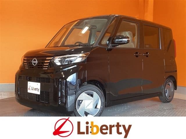 NISSAN