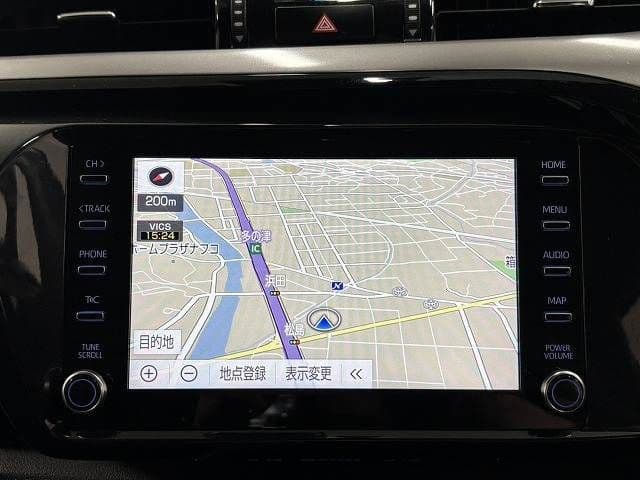 Car thumbnail 3
