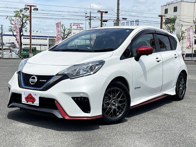 NISSAN