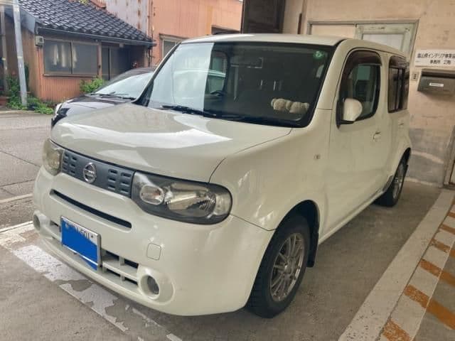 NISSAN