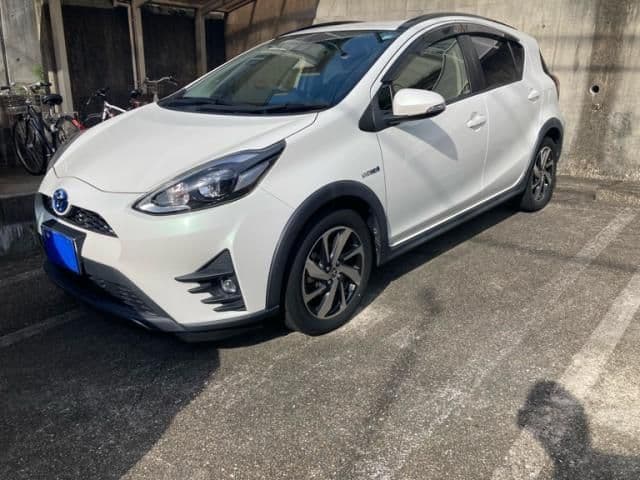 Car image 1