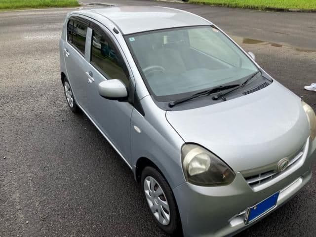 Car thumbnail 2
