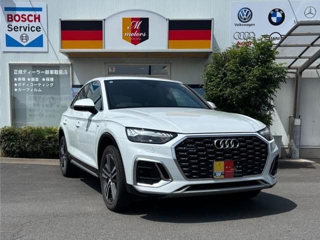 Car image 1