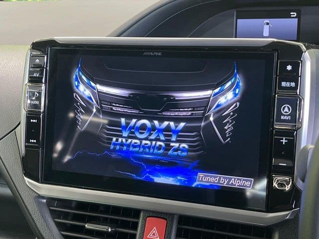 Car thumbnail 3