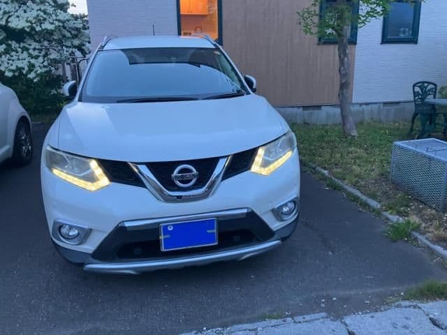 Car thumbnail 3