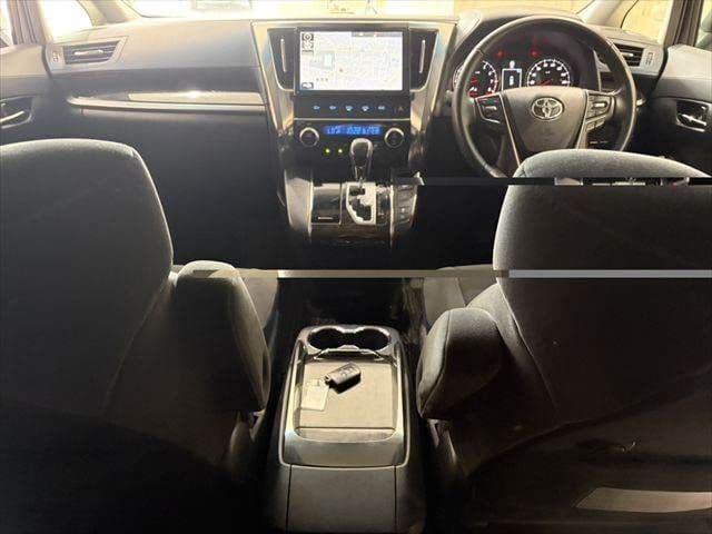 Car thumbnail 3