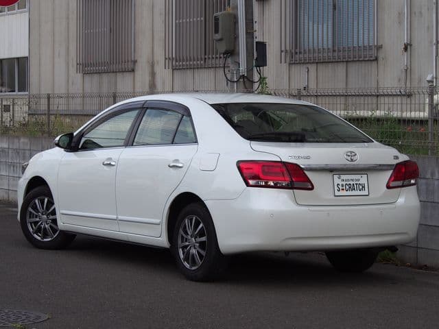 Car thumbnail 3