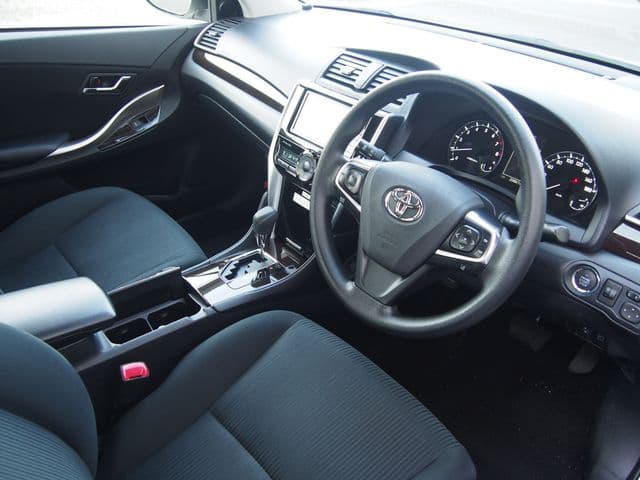 Car thumbnail 4