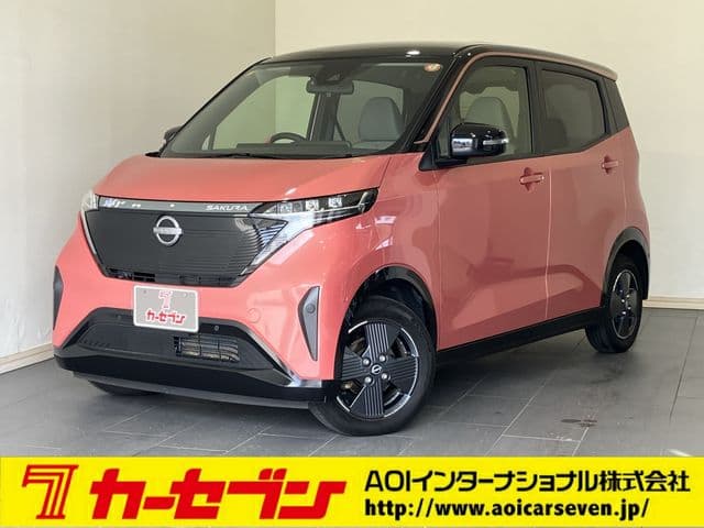 NISSAN