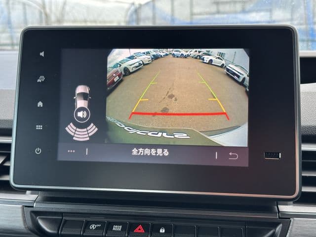 Car thumbnail 3