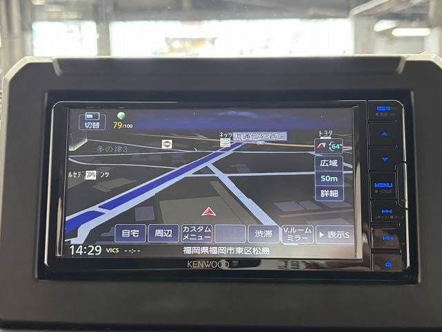 Car thumbnail 3