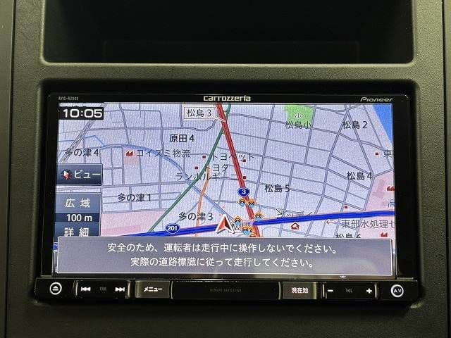 Car thumbnail 3