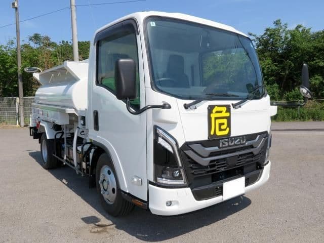 ISUZU