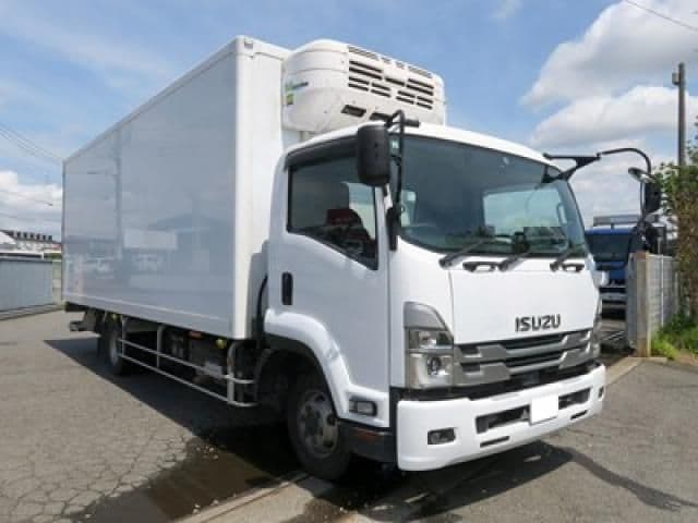 ISUZU