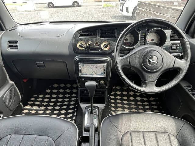 Car thumbnail 2