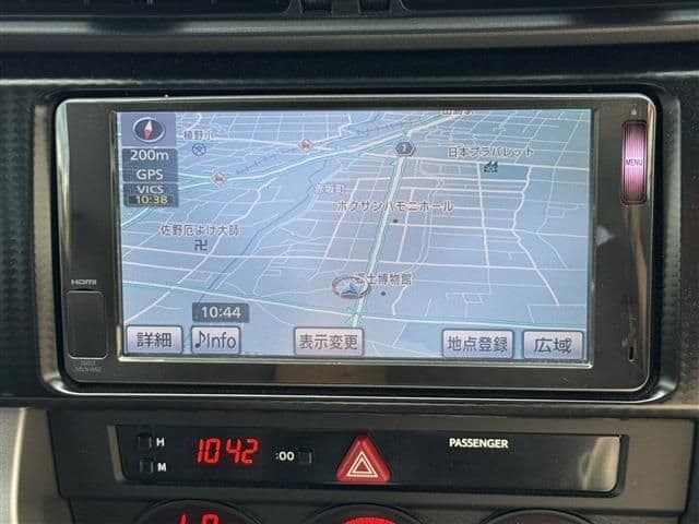 Car thumbnail 3