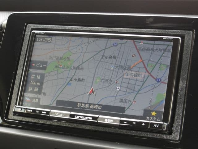 Car thumbnail 4