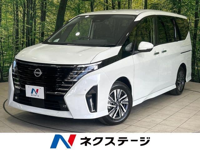 NISSAN