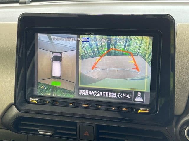 Car thumbnail 4