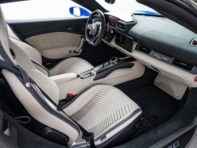 Car thumbnail 4