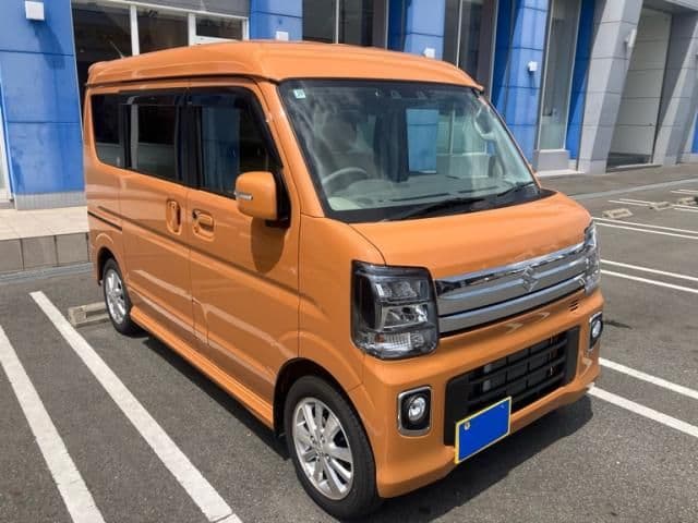 SUZUKI