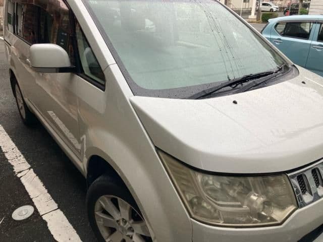 Car thumbnail 2