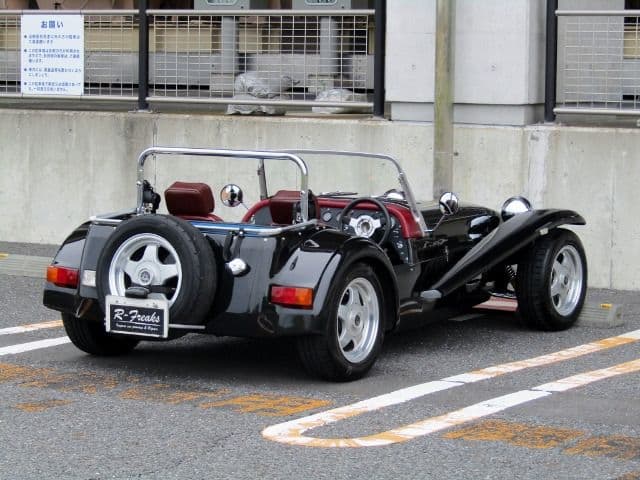 Car thumbnail 4