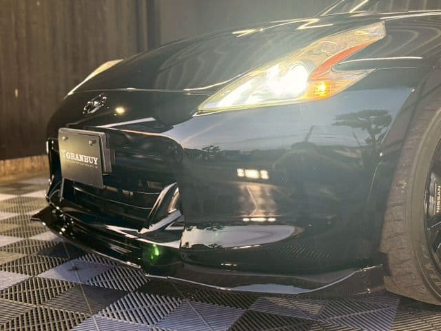 Car thumbnail 2