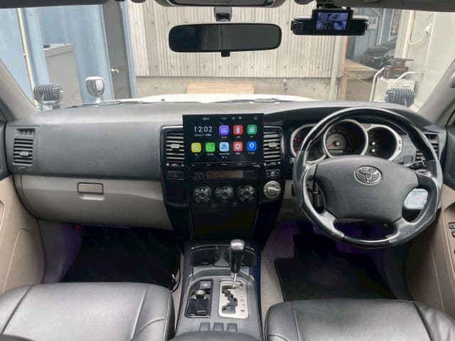 Car thumbnail 3