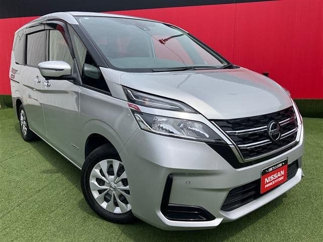 NISSAN