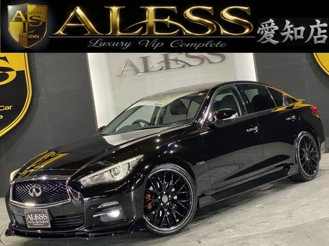 NISSAN