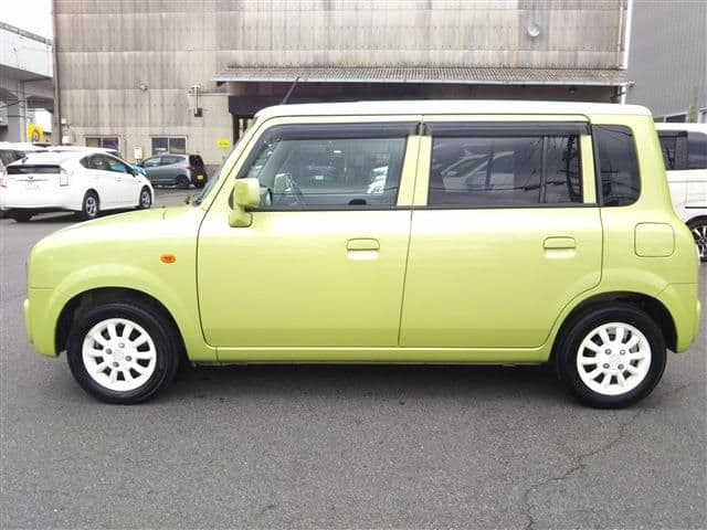 Car thumbnail 4