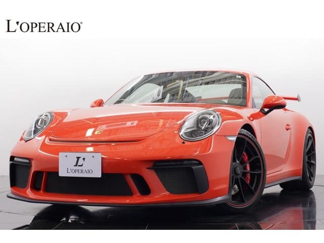 PORSCHE
