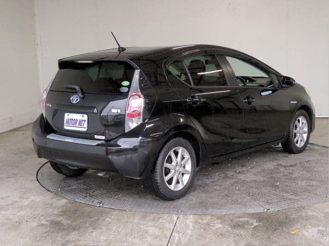 Car thumbnail 2