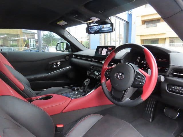 Car thumbnail 2