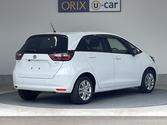 Car thumbnail 3