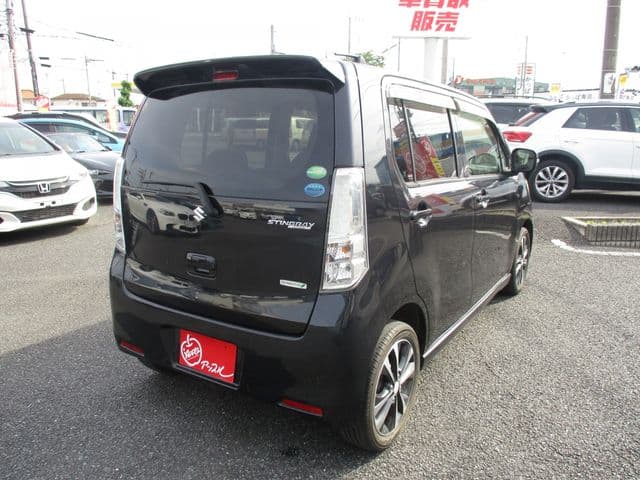 Car thumbnail 3