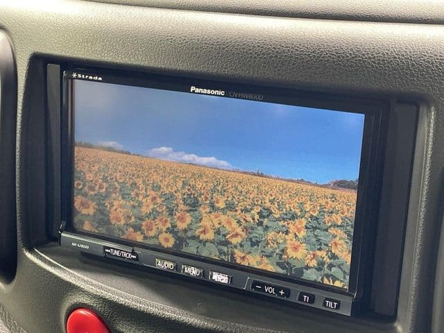 Car thumbnail 3