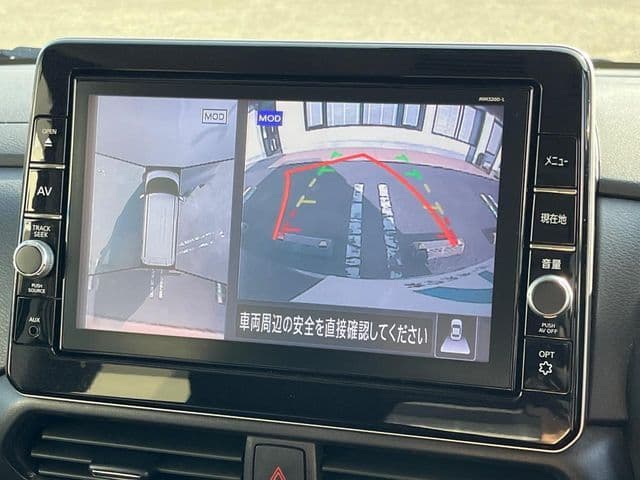 Car thumbnail 4