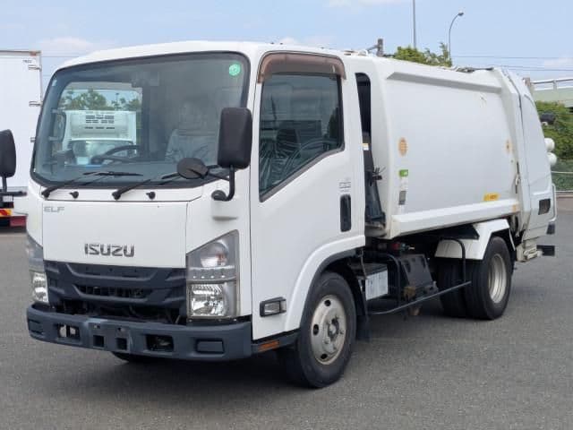 ISUZU