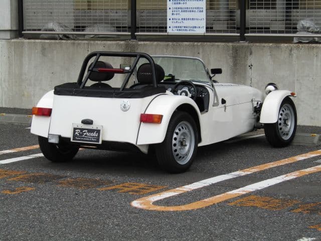 Car thumbnail 4