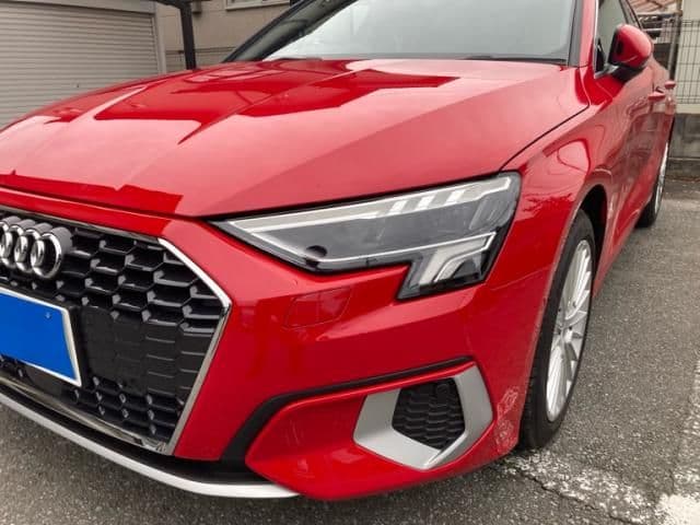 AUDI